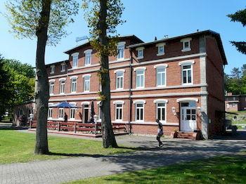 Seeblick Hotel 2*